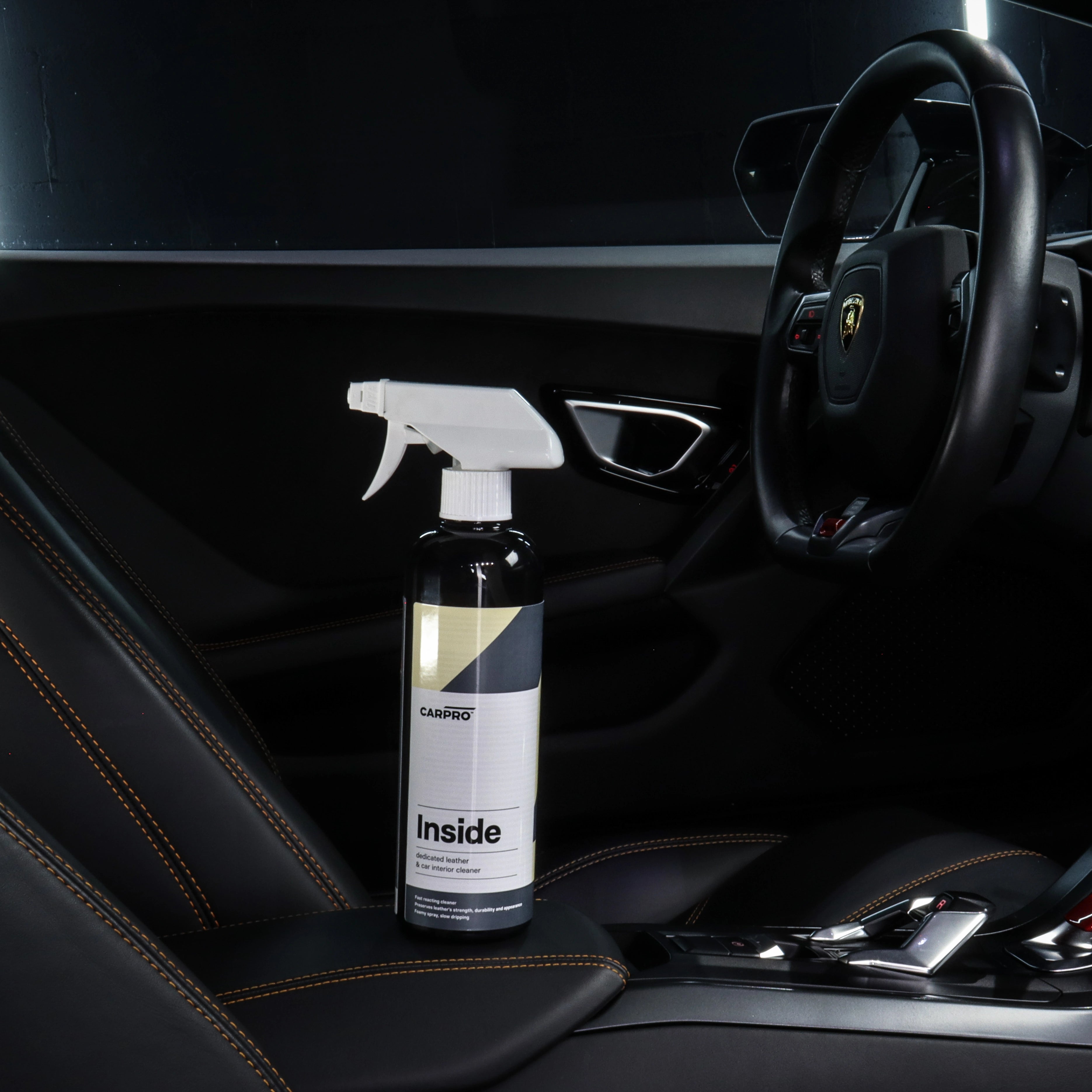 CARPRO Inside voor auto interieur reinigen, ideaal voor tapijt auto reinigen en lederen autozetels reinigen, onmisbaar in auto dieptereiniging en auto wassen producten binnen car detailing producten.
