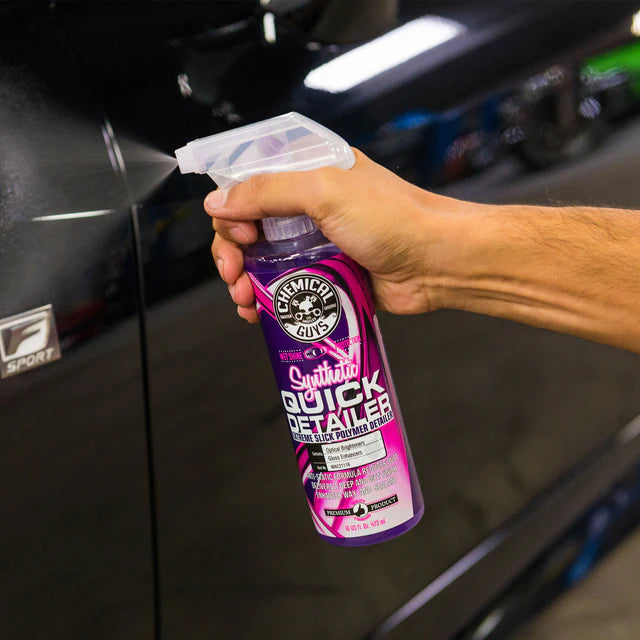 Sealant is een veelzijdig product binnen car detailing producten. Ideaal als autowax voor auto wassen producten en dieptereiniging auto. Biedt een duurzame coating auto, vergelijkbaar met keramische coating auto, en zorgt voor optimale velg bescherming en het rubbers auto onderhouden.